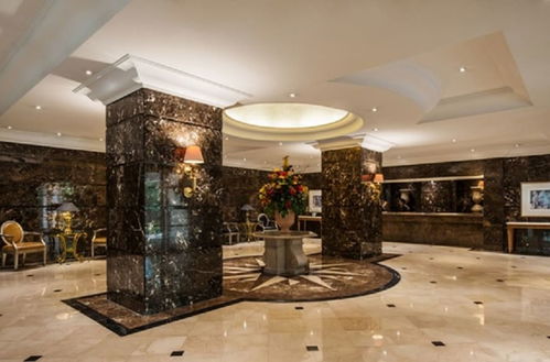 Photo 3 - Batavia Hotel and Serviced Apartments