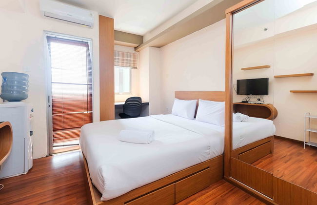 Homey and Cozy Living Studio at Pakubuwono Terrace Apartment - Photo 2