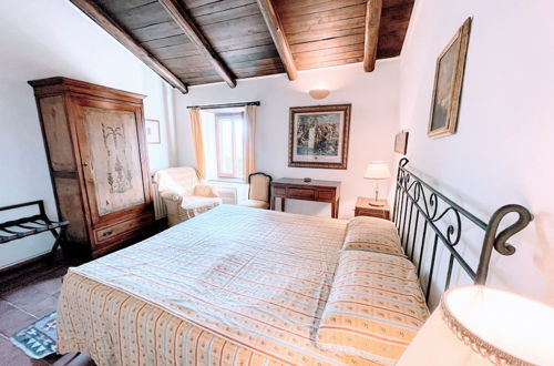 Photo 5 - Spoleto Splash Casa Vicolo, a Fabulous Country Cottage Sleeps 4/5/wifi/aircon