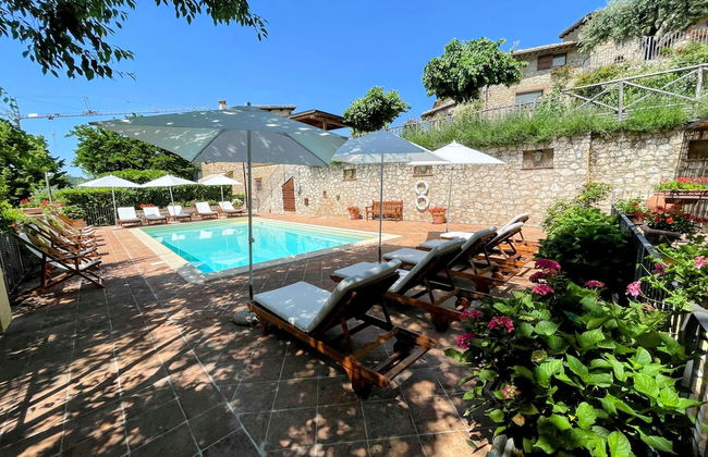 Luxurious Umbrian Retreat for 10 With Private Terrace and Pool - Foto 64