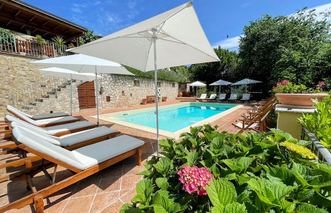 Luxurious Umbrian Retreat for 10 With Private Terrace and Pool - Foto 80