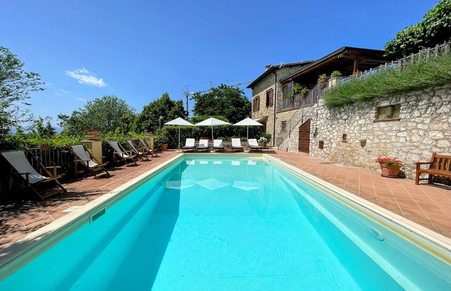 Luxurious Umbrian Retreat for 10 With Private Terrace and Pool - Foto 65