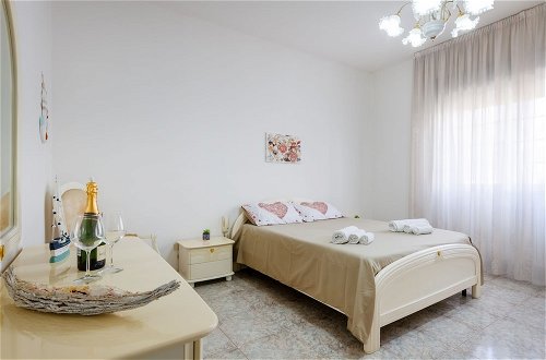 Photo 3 - Air-conditioned Villa 300 Meters From Porto Cesareo Beach With Parking