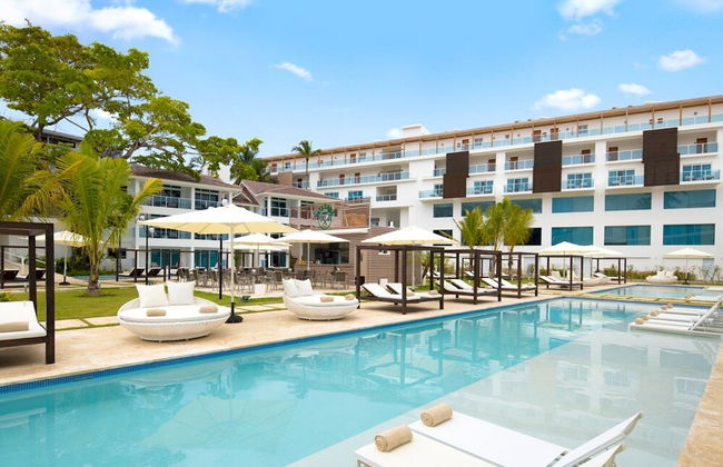 Outstanding 1 Bedroom Apartment Pool View B - Foto 12