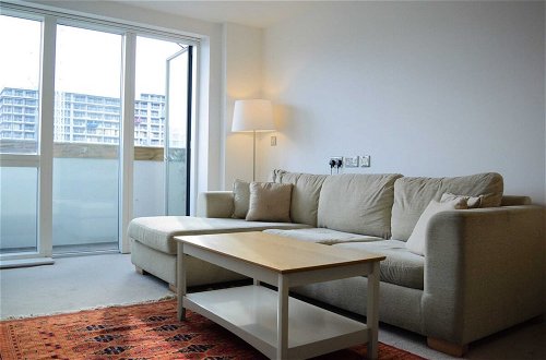 Foto 10 - Flawless Apartment in Notting Hill