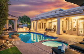 Foto 1 - Solstice by Avantstay Contemporary Oasis w/ Pool, Spa & Bar in Gated Community