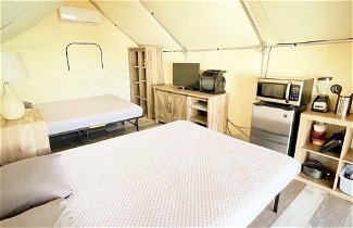 Foto 2 - Son's Blue River Camp Glamping Cabin S
