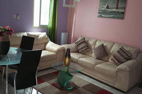 Foto 7 - Remarkable 1 Bedroom Flat in Bonaberie Ancienne