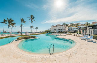 Photo 1 - Ocean View Apartment at Punta Palmera DB7