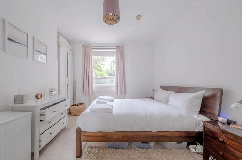 Photo 7 - Lovely 1 Bedroom Self-contained Flat in Greenwich