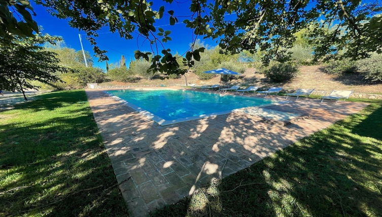 Photo 1 - Todi By The Pool/10 Guests-exclusive Pool/walk To Todi 5 Kms/restaurant 0.5 Kms