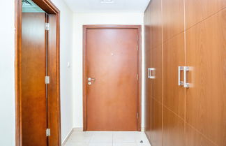 Photo 3 - Tanin - Spacious Studio Close to Burj Khalifa & Dubai Mall