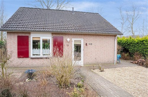 Foto 58 - Lush Bungalow in Beek Gem Montferl& with Hot Tub