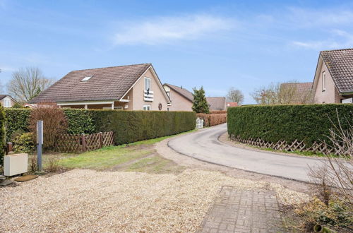 Photo 56 - Lush Bungalow in Beek Gem Montferl& with Hot Tub