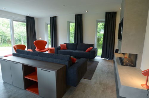 Photo 10 - Luxury Villa in Texel With Private Garden