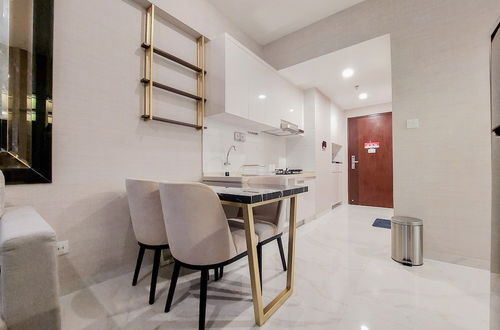 Photo 18 - Scenic And Restful 2Br Sky House Bsd Apartment