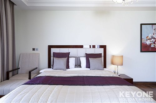Photo 11 - KOHH – 2BR + Maids Room in Grandeur Residences
