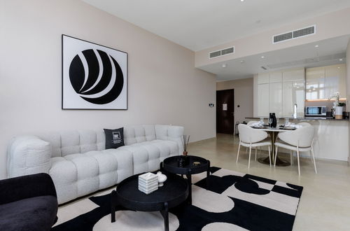 Photo 19 - Maison Privee - Exclusive Apt w/ Striking Sea & Dubai Marina Vws