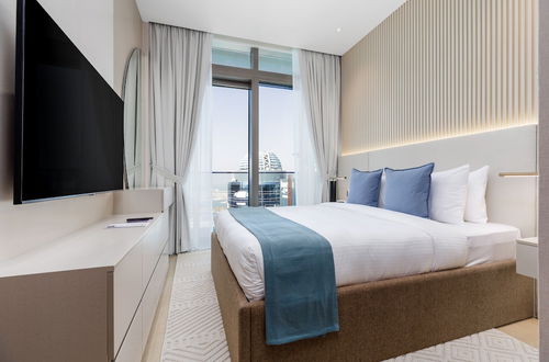 Photo 6 - Maison Privee - Exclusive Apt w/ Striking Sea & Dubai Marina Vws