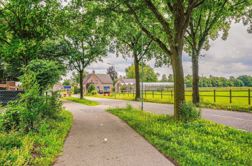 Foto 49 - Modern Holiday Home in Grubbenvorst Near River Maas