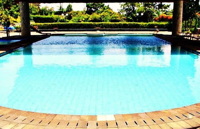 De Villa Istana Bunga by HouseinBandung - Foto 8