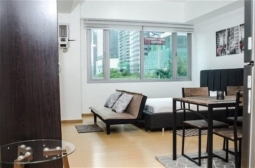 Foto 12 - Prime BGC Location Apartments by PH Staycation