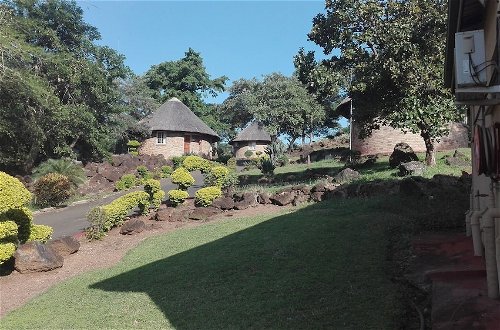 Photo 20 - Mambedi Country Lodge