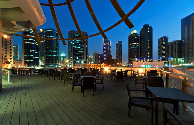 Magnum Hotel & Suites West Bay - Photo 37