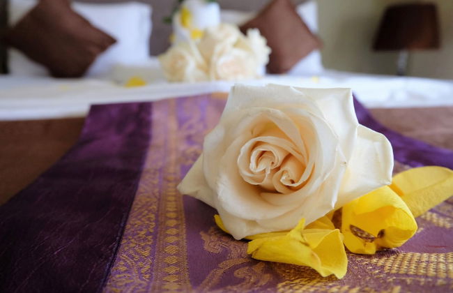 Magnum Hotel & Suites West Bay - Photo 6