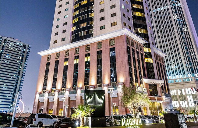 Magnum Hotel & Suites West Bay - Photo 1