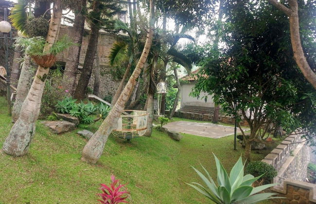Villa Beverly Hills Puncak for 50 pax - Foto 20