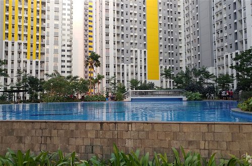 Photo 17 - Newly Furnished 2BR Apartment at Springlake Summarecon