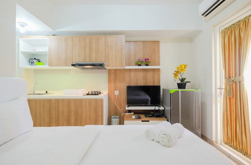 Photo 4 - Functional Studio Apartment at The Springlake Summarecon