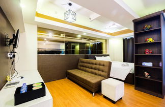 Photo 1 - Spacious Studio Room at Green Pramuka Apartment