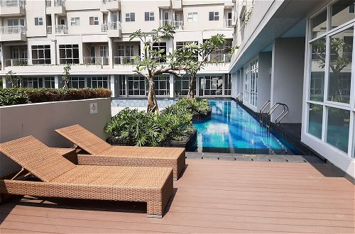 Foto 8 - Luxury 2BR with City View Bintaro Icon Apartment
