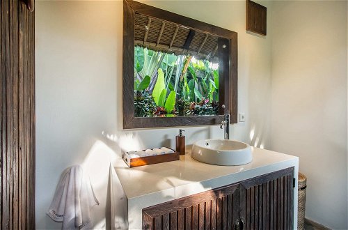Foto 48 - Luxury Jungle Villa, 3 BR, Ubud With Staff