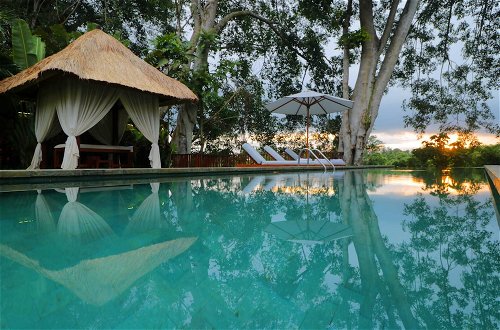 Foto 66 - Luxury Jungle Villa, 3 BR, Ubud With Staff