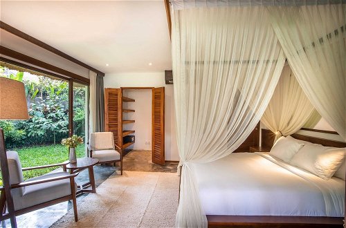 Foto 5 - Luxury Jungle Villa, 3 BR, Ubud With Staff