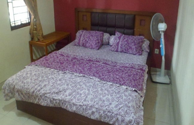 Villa Kota Bunga Violet - Foto 7