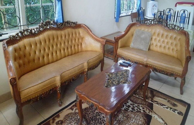 Villa Kota Bunga Violet - Foto 17
