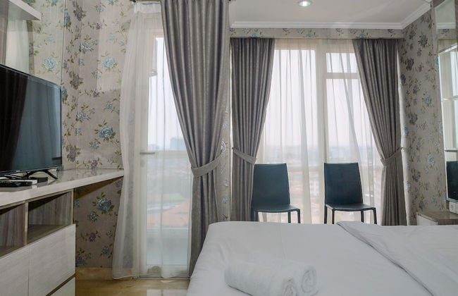 Tranquil Studio Apartment at Menteng Park - Foto 15