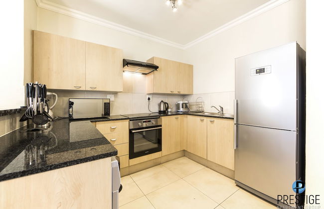 Prestige Apartment Sandton at Westpoint - Foto 18