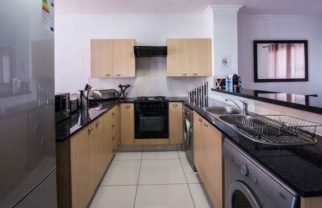Prestige Apartment Sandton at Westpoint - Foto 17