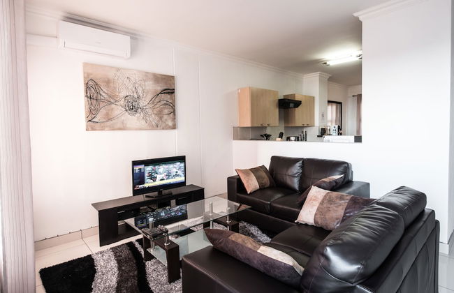 Prestige Apartment Sandton at Westpoint - Foto 25