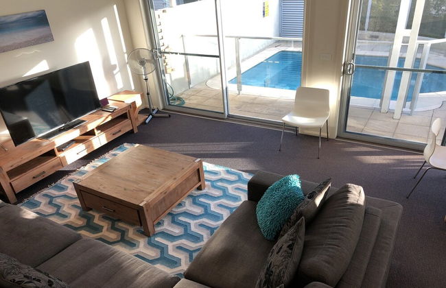 Pacific Blue 505-265 Sandy Point Road - Foto 1