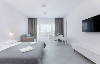 Photo 3 - Aquamarina Prima Apartments by Renters