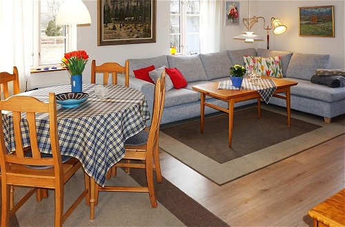 Foto 2 - 6 Person Holiday Home in Alsterbro