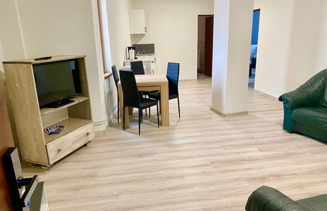 Cardinal Central Apartment - Foto 12