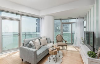 Photo 1 - Elegant condo with stunning lake & views