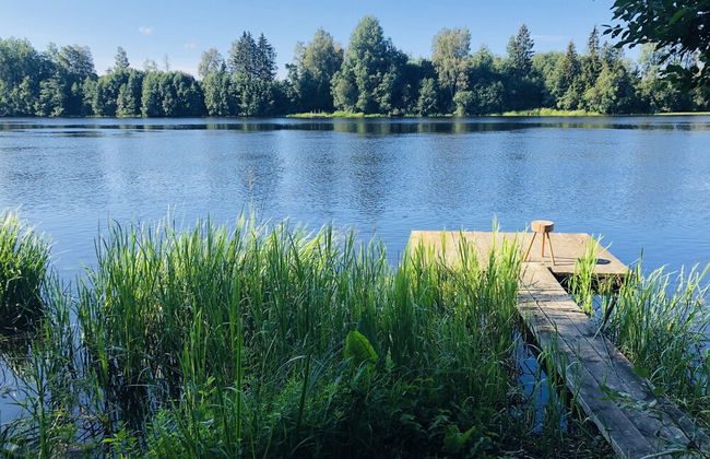 Tranquil Lakeside Cottage Retreat - Foto 34
